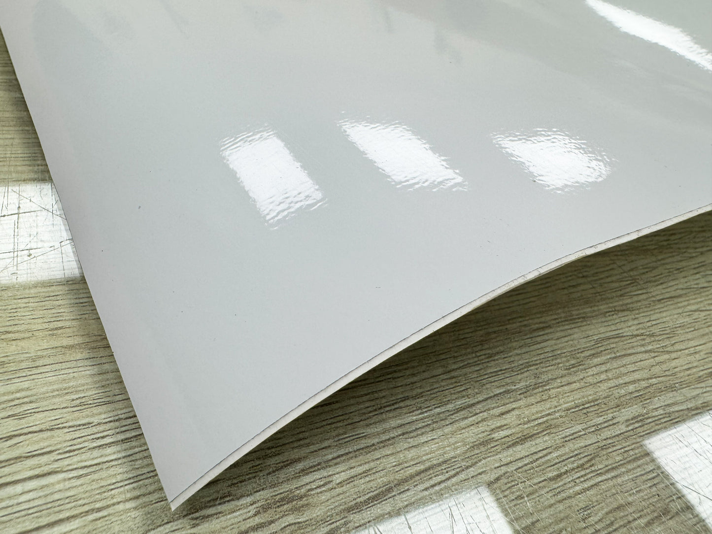 VinylBerlin Laminated paper