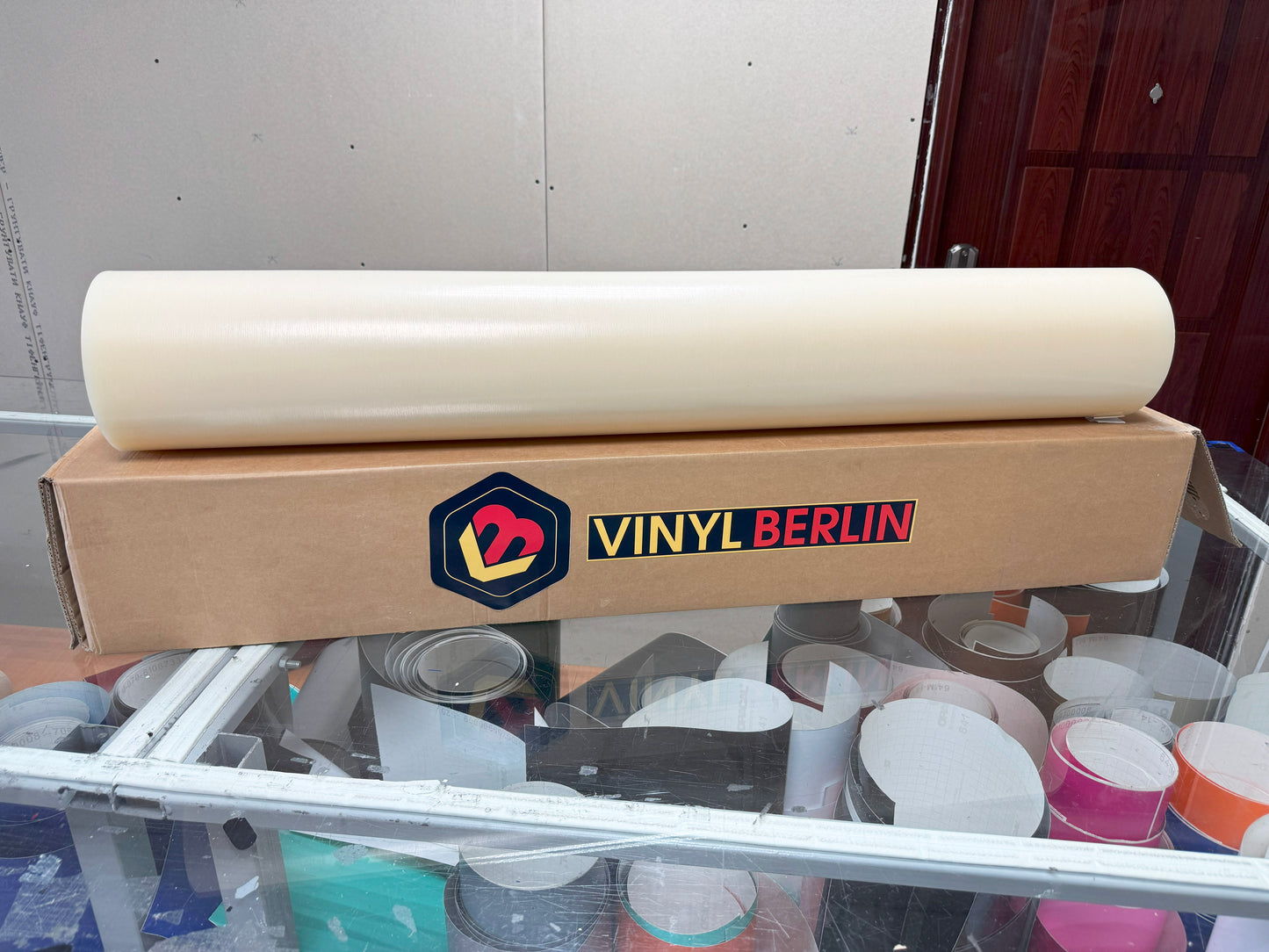 VinylBerlin Adhesive plastic film used for mounting images